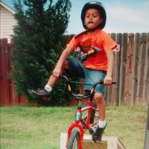 Meet your Posher, Alex